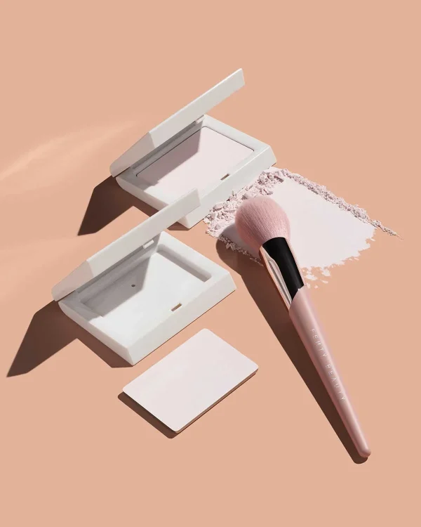 Invisimatte Instant Setting + Blotting Powder - Image 10