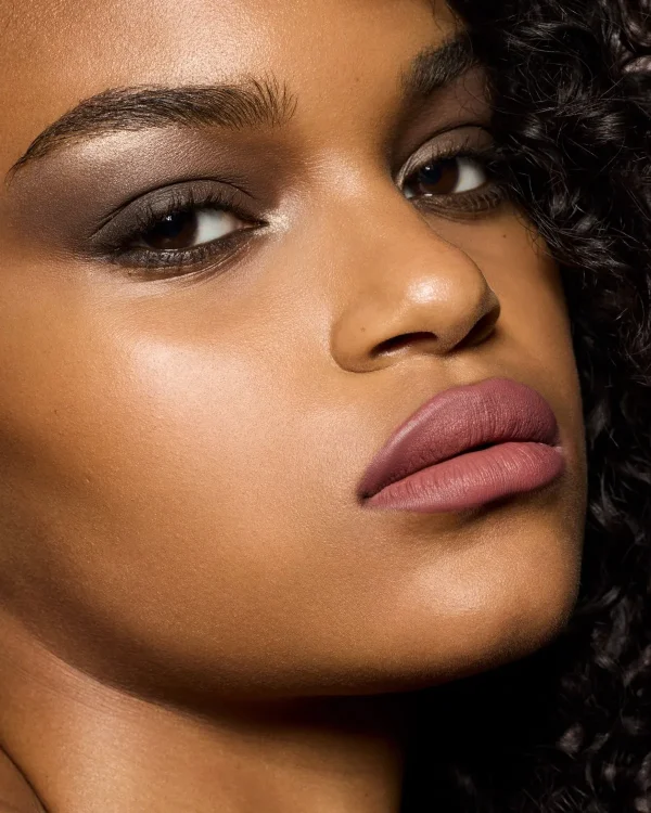Stunna Lip Paint Longwear Fluid Lip Color — Uncuffed - Image 3