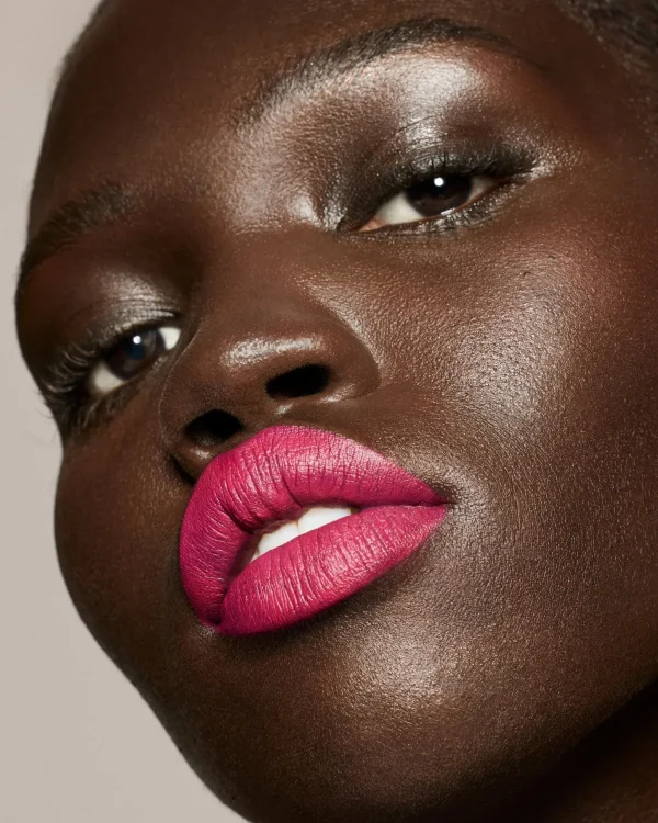 Stunna Lip Paint Longwear Fluid Lip Color — Unlocked - Image 3