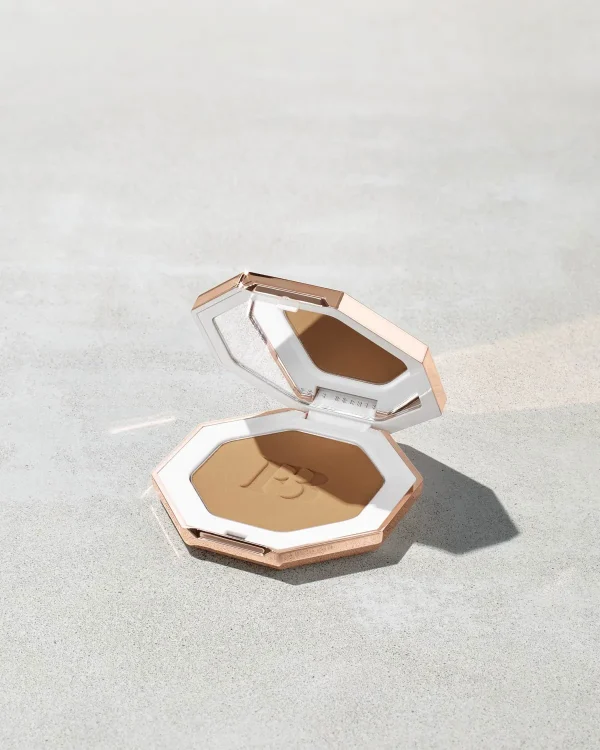 Sun Stalk’r Instant Warmth Bronzer — Private Island