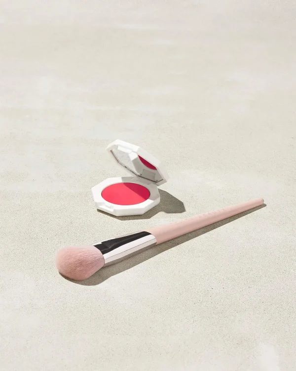 Cheeks Out Freestyle Cream Blush — Strawberry Drip - Image 6