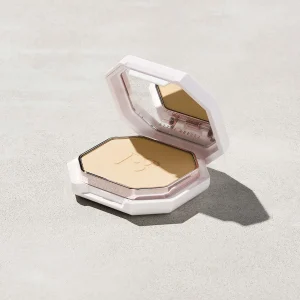Pro Filt’r Soft Matte Powder Foundation — #105