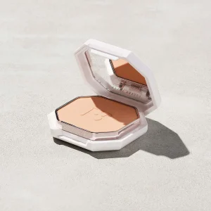 Pro Filt’r Soft Matte Powder Foundation — #180