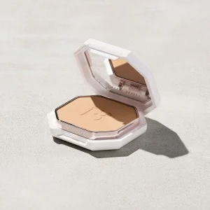 Pro Filt’r Soft Matte Powder Foundation — #185