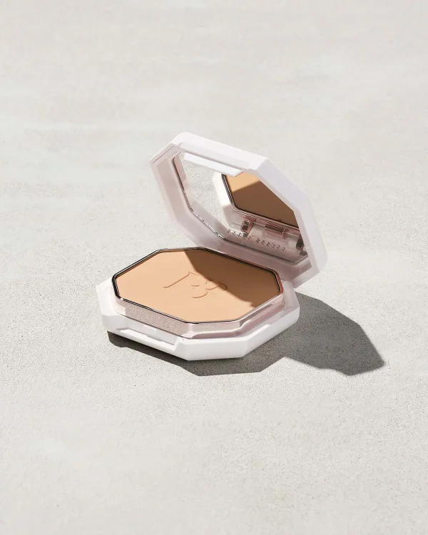 Pro Filt’r Soft Matte Powder Foundation — #185