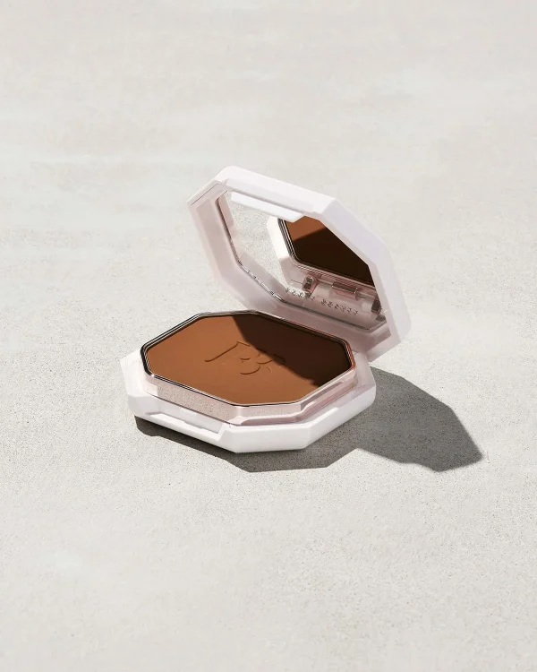 Pro Filt’r Soft Matte Powder Foundation — #420