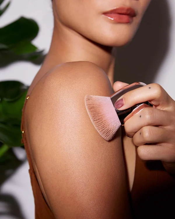 Body Sauce Body Luminizing Tint — Pearl Swirl - Image 2