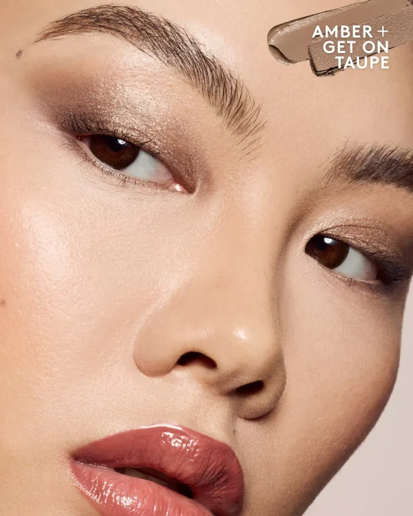 Shadowstix Longwear Eyeshadow Stick — Amber - Image 2