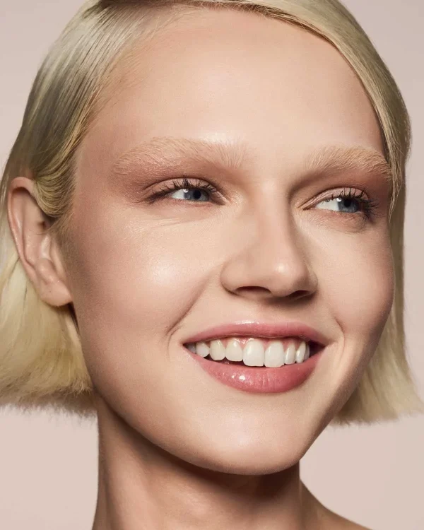 Gloss Bomb Universal Lip Luminizer — Fu$$y - Image 2