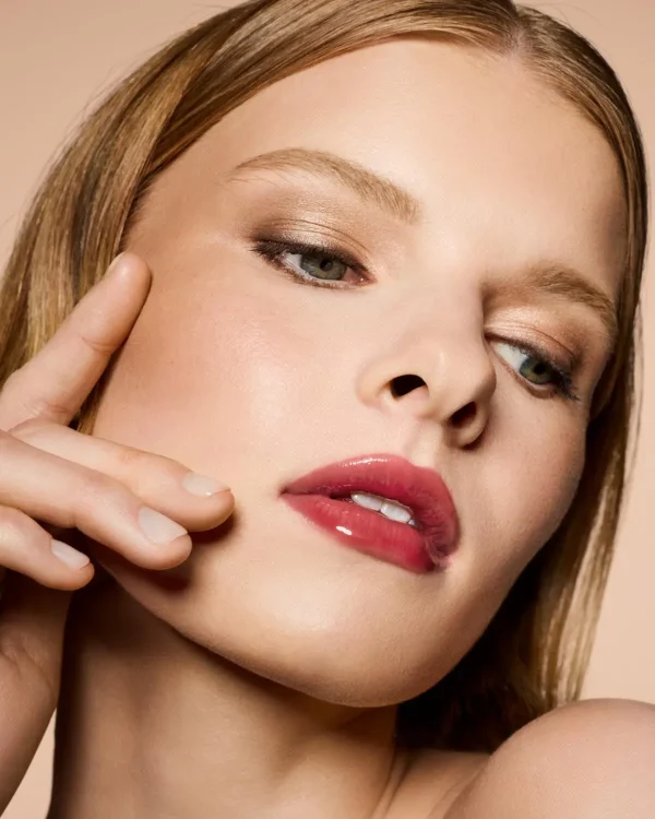 Gloss Bomb Heat Universal Lip Luminizer + Plumper — Hot Cherry - Image 2
