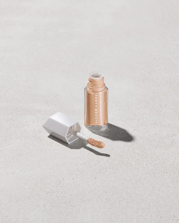 We’re Even Hydrating Longwear Concealer — 260N - Image 13