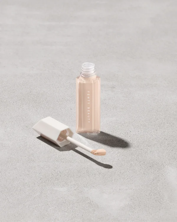 We’re Even Hydrating Longwear Concealer — 140N