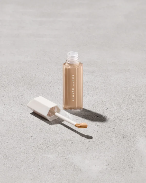 We’re Even Hydrating Longwear Concealer — 240N