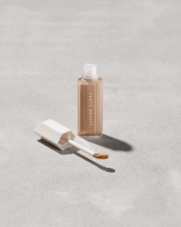 We’re Even Hydrating Longwear Concealer — 280C