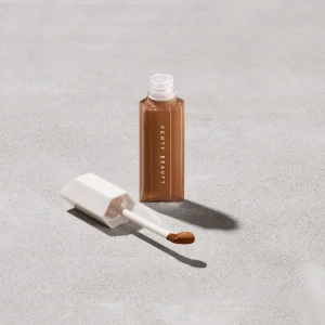 We’re Even Hydrating Longwear Concealer — 425W
