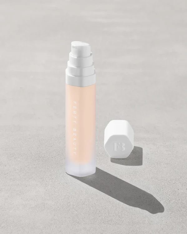 Soft’lit Naturally Luminous Longwear Foundation — 100
