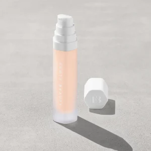 Soft’lit Naturally Luminous Longwear Foundation — 110