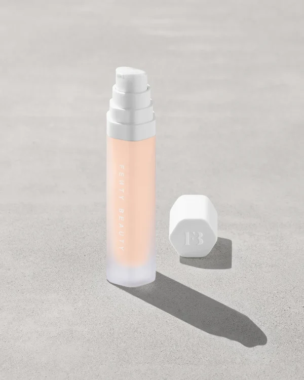 Soft’lit Naturally Luminous Longwear Foundation — 110