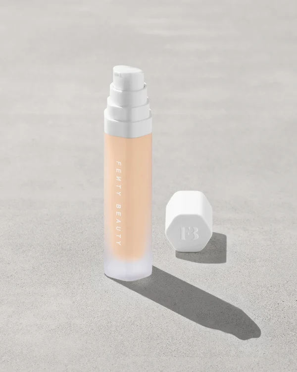 Soft’lit Naturally Luminous Longwear Foundation — 175