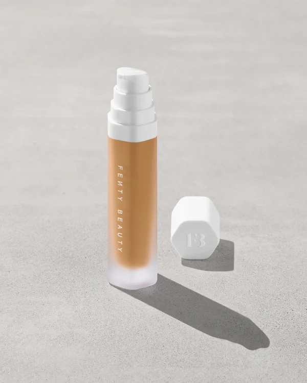Soft’lit Naturally Luminous Longwear Foundation — 335