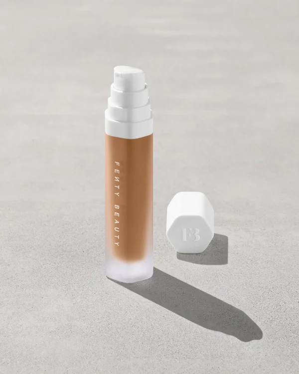 Soft’lit Naturally Luminous Longwear Foundation — 360