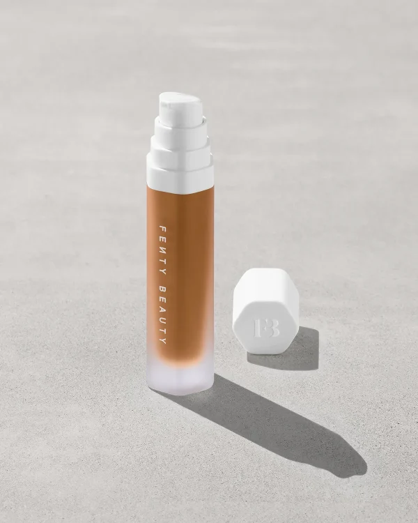 Soft’lit Naturally Luminous Longwear Foundation — 420