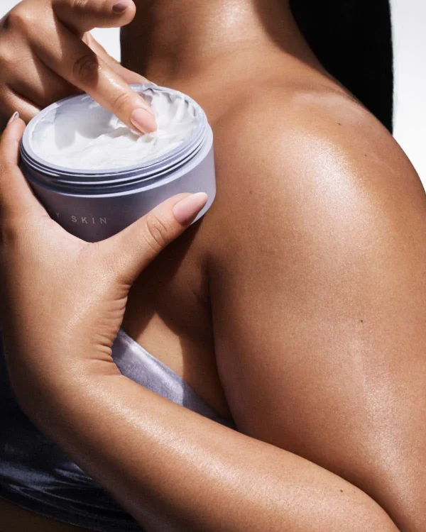 Butta Drop Whipped Oil Body Cream with Tropical Oils + Shea Butter — Fenty Fresh - Image 2